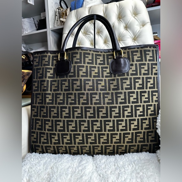 Fendi Black and Brown Monogram Vintage Tote - Picture 2 of 11